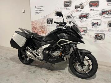 Honda NC750X DCT met packs (btw moto) disponible aux enchères