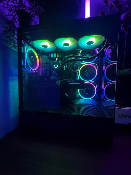 HIGH END DESKTOP! RTX 5070, Computers en Software, Desktop Pc's, Zo goed als nieuw, Gaming, Ophalen