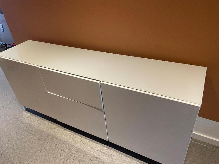 Besta IKEA Buffetkast/Dressoir, Huis en Inrichting, Kasten | Buffetkasten, Gebruikt, Minder dan 100 cm, 150 tot 200 cm, 25 tot 50 cm