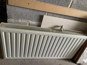 Radiateur 100x50 beschikbaar voor biedingen