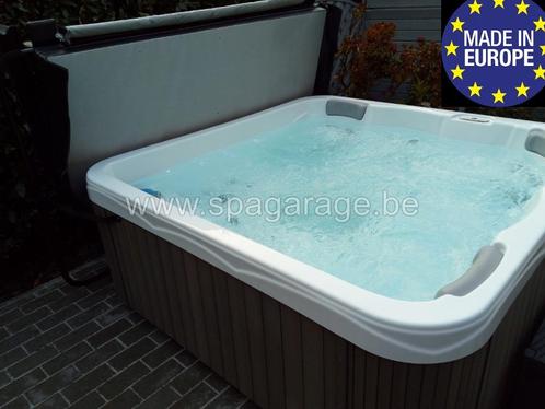 Modele d'expo/ jacuzzi 5 personnnes 2 couchettes, Jardin & Terrasse, Jacuzzis, Neuf, Couverture, Enlèvement