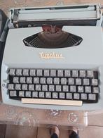 Draagbare schrijfmachine, merk tuppalux. 40 a 50j oud mechan, Diversen, Typemachines, Ophalen of Verzenden, Zo goed als nieuw