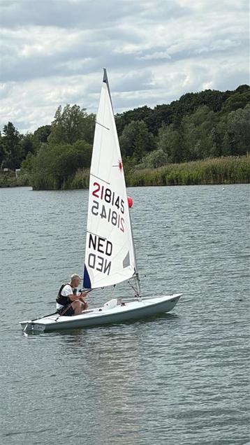 Zeilboot laser+strandkar+wegtrailer  beschikbaar voor biedingen