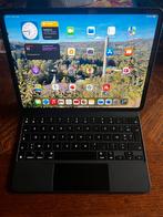 Ipad pro 11inch + magic keyboard + case en nieuwe lader, 11 inch, Ophalen of Verzenden, Zo goed als nieuw, Apple iPad Pro