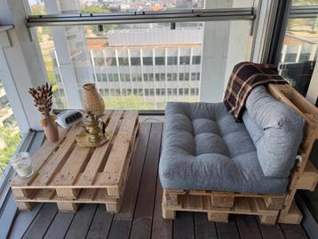 Cozy Pallet Lounge Set with Cushion  beschikbaar voor biedingen