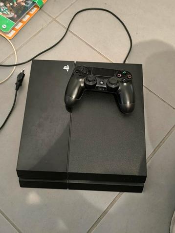 Playstation 4 met 1 controller beschikbaar voor biedingen