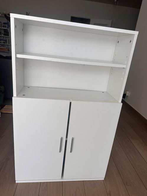 Witte kast te koop, Huis en Inrichting, Kasten | Roldeurkasten en Archiefkasten, Zo goed als nieuw, Ophalen