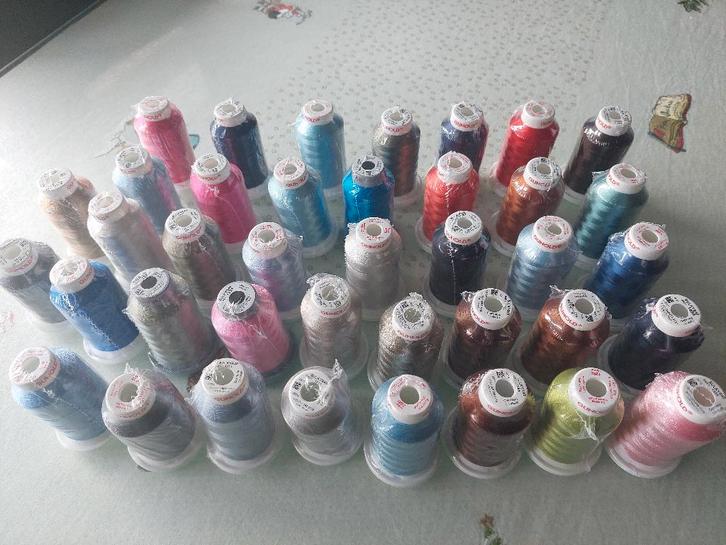 lot van 39 koontjes borduurgaren Gunold, Hobby en Vrije tijd, Borduren en Borduurmachines, Nieuw, Borduurgaren of Zijde, Machineborduren