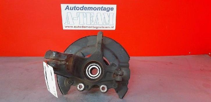 FUSEE RECHTS VOOR Ford Focus 3 (01-2010/12-2019) (AV613K170), Auto-onderdelen, Ophanging en Onderstel, Ford, Gebruikt