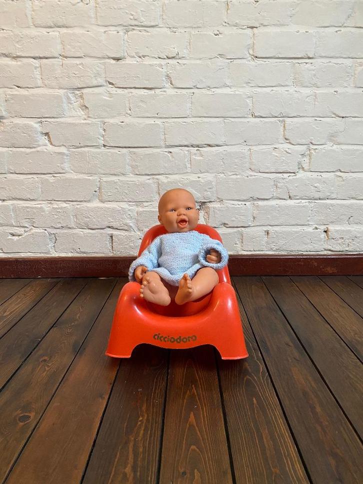 poppenschommelstoeltje, Verzamelen, Retro, Huis en Inrichting, Ophalen