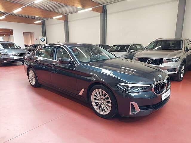 BMW 520 dA FaceLift - CUIR EXCLUSIV - NAVI - KeyLess - CAM, Auto's, BMW, 5 Reeks, ABS, Airbags, Airconditioning, Alarm, Bluetooth