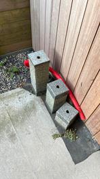 Granieten fonteinzuilen, Ophalen, Zo goed als nieuw, Graniet, Waterornament