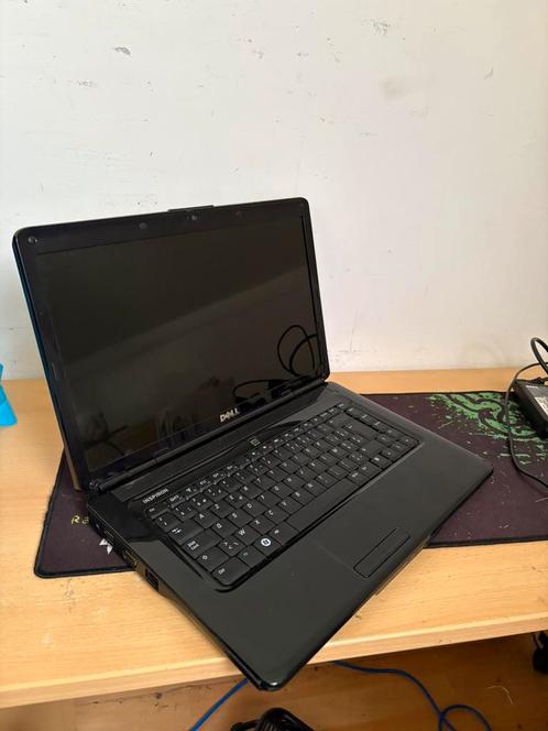 Oude dell laptop voor onderdelen of opmaak, Computers en Software, Windows Laptops, Gebruikt, 15 inch, 2 tot 3 Ghz, 4 GB, Azerty