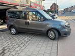 Fiat Doblo 1400 benzine 5Place airco jaar 2017, Auto's, Euro 6, Parkeersensor, Bedrijf, Handgeschakeld