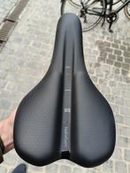 Zecure hydrofoam zadel nieuw, Ophalen, Zadel