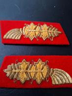 Paire coin de col général allemand