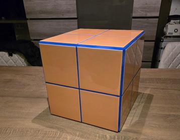 Design bijzettafel / tegeltafeltje / zuil 31x31x31H beschikbaar voor biedingen