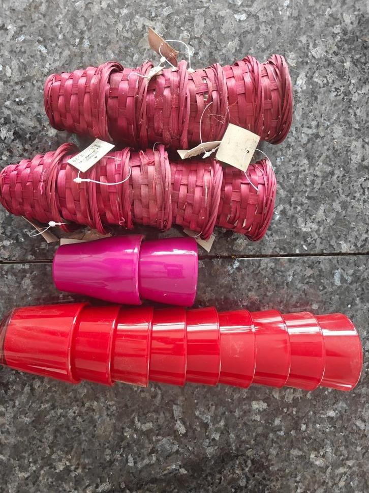 Bloempotjes, Tuin en Terras, Bloempotten, Zo goed als nieuw, Overige materialen, Binnen, Minder dan 40 cm, Minder dan 25 cm, Rond