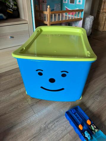 Opbergbox  beschikbaar voor biedingen