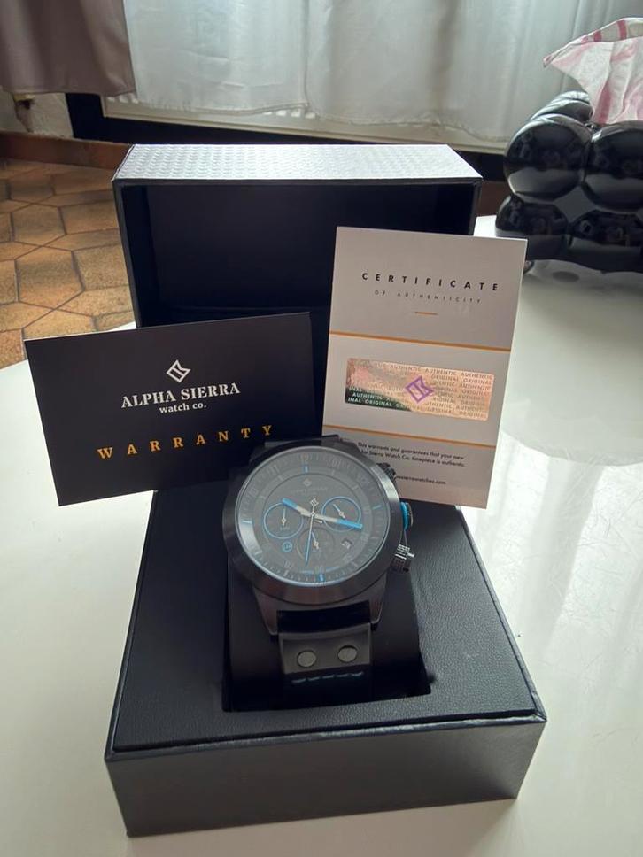 Montre Alpha Sierra, Handtassen en Accessoires, Horloges | Heren, Zo goed als nieuw, Staal, Leer, Ophalen