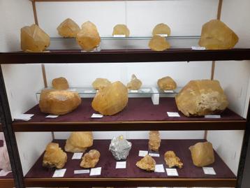 collection de minéraux belges Calcite à vendre