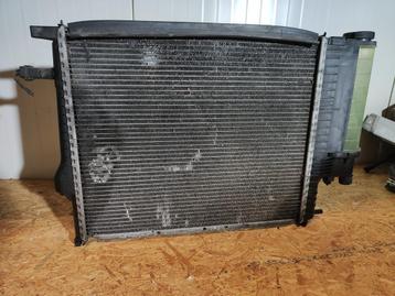 Radiateur 520 MM automaat BMW 5 serie E34 17111723527  17235 beschikbaar voor biedingen