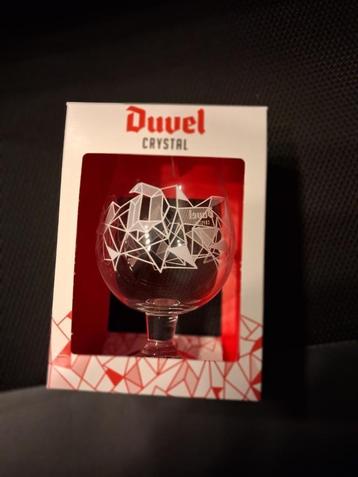 duvel glas beschikbaar voor biedingen