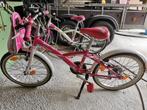 Vélo Décathlon rose 20 pouces, Fietsen en Brommers, Fietsen | Kinderfietsjes, Ophalen, Gebruikt, 16 tot 20 inch, Btwin - Décathlon