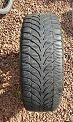 4 pneus hiver Bridgestone plus 4 jantes en tôle. 205/60R16, Enlèvement, Pneus hiver, Pneu(s)