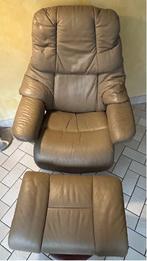 STRESSLESS zetel met voetbankje, Ophalen, Gebruikt, Leer, 75 tot 100 cm