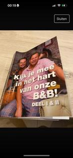 Kijk je mee in het hart van onze b&b deel 1 en 2, Livres, Biographies, Comme neuf, Enlèvement ou Envoi