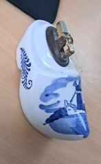 delfts blauw klompje met aansteker, Antiquités & Art, Antiquités | Céramique & Poterie, Enlèvement