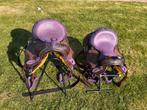 NIEUW!! Western zadel - purple - 16 inch, Dieren en Toebehoren, Ophalen, Western