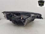 KOPLAMP LINKS Volvo V60 II (ZW) (01-2018/12-2022) (32338001), Gebruikt, Volvo