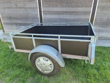 Aanhangwagen beschikbaar voor biedingen