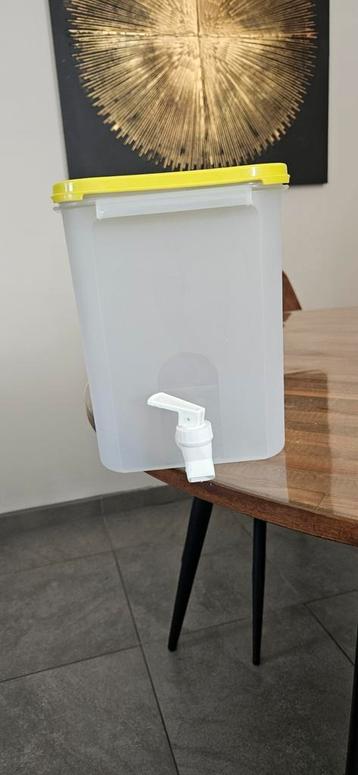 dispenser to go van tupperware 8.7 liter, Enlèvement ou Envoi, Comme neuf