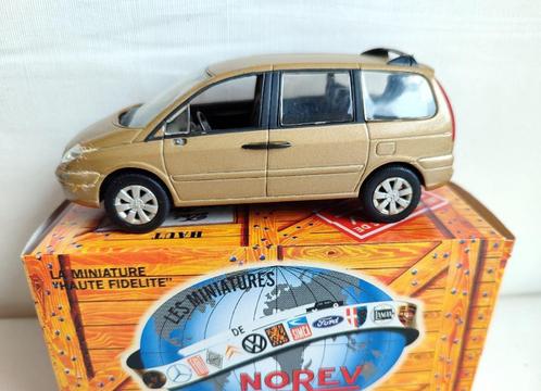 NOREV (Hachette) _CITROËN C8 uit 2002, Hobby en Vrije tijd, Modelauto's | 1:43, Zo goed als nieuw, Auto, Norev, Ophalen of Verzenden
