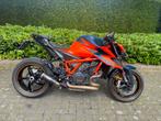 Ktm super duke 1290 gen 3 met 7900 km van bouwjaar 2021, Motos, Motos | KTM, Plus de 35 kW, 2 cylindres, Particulier, 1301 cm³