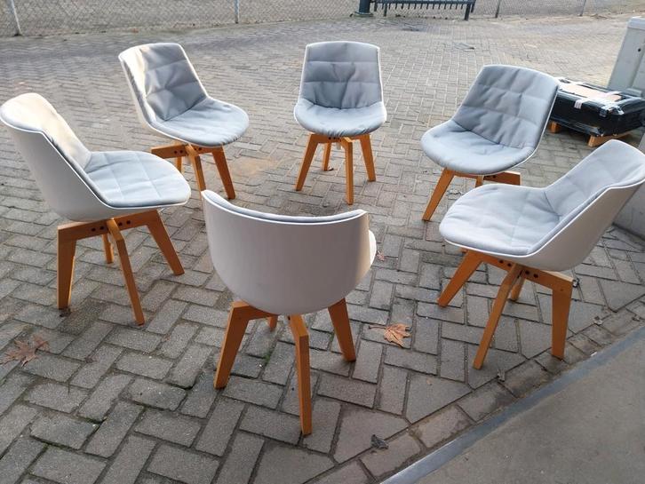 Diverse sets stoelen, Huis en Inrichting, Stoelen, Zwart, Ophalen