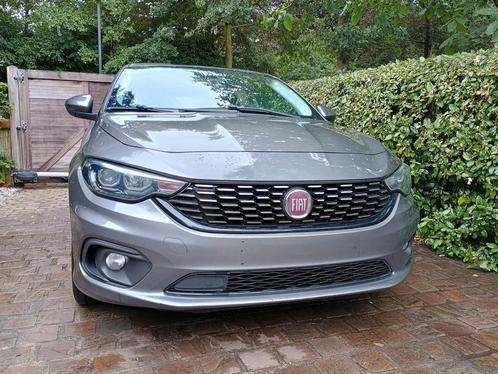 Fiat Tipo Hatchback Loungh 1.4 95pk, Auto's, Fiat, Particulier, Tipo, ABS, Airbags, Airconditioning, Alarm, Bluetooth, Bochtverlichting