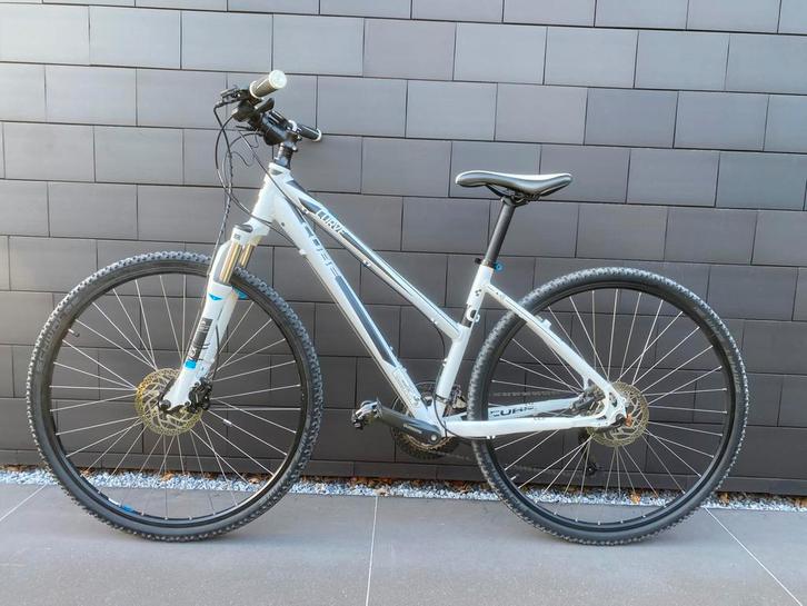 Damesfiets Cube, Vélos & Vélomoteurs, Vélos | Femmes | Vélos de sport & de randonnée, Comme neuf, Autres marques, Plus de 20 vitesses
