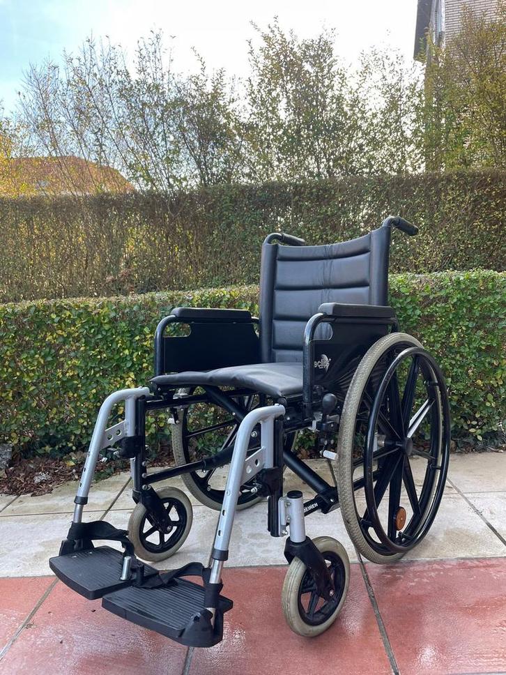 Vermeiren Eclips opvouwbare rolstoel + Goede conditie, Diversen, Rolstoelen, Zo goed als nieuw, Handbewogen rolstoel, Inklapbaar