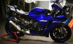 Vends Yamaha R1 2020 bleue, 4 cylindres, Particulier, Super Sport, Plus de 35 kW