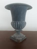 Vase en fonte, Enlèvement ou Envoi, Utilisé