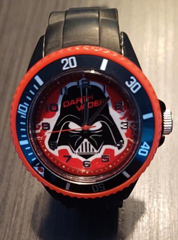 Nieuw horloge Star Wars darth vader 