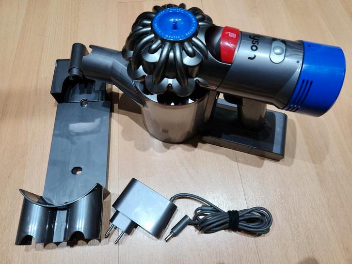Dyson V8 Absolute, Electroménager, Aspirateurs, Aspirateur