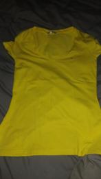T-shirts tommy hilfiger, Ophalen, Tommy hilfiger, Geel, Zo goed als nieuw
