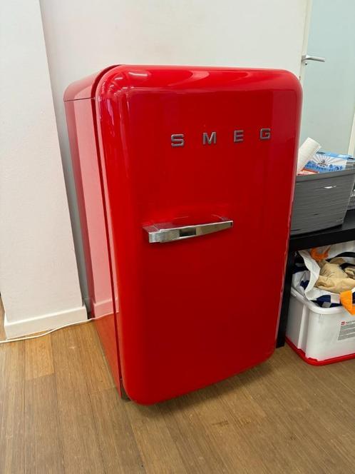 Rode SMEG koelkast klein, Electroménager, Réfrigérateurs & Frigos, Utilisé, Sans bac à congélation, Moins de 85 cm, 45 à 60 cm