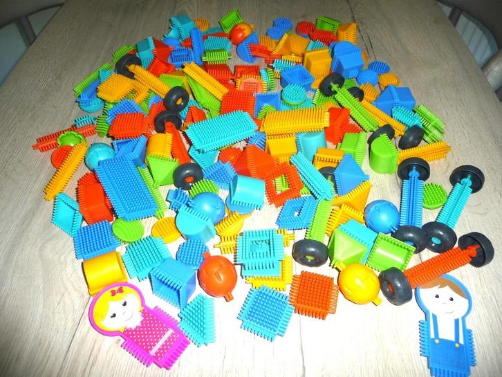 Moderne Noppers (215 stuks), Kinderen en Baby's, Speelgoed | Bouwstenen, Zo goed als nieuw, Nopper, Ophalen of Verzenden