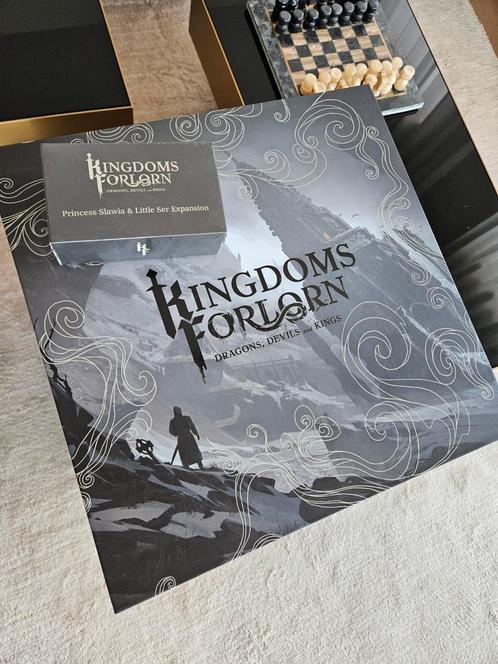 Kingdoms Forlorn + Slawia Kickstarter, Hobby en Vrije tijd, Gezelschapsspellen | Bordspellen, Zo goed als nieuw, Ophalen